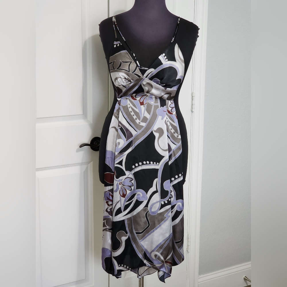 Alyn Paige silver and Blue Paisley Formal Mido Dress